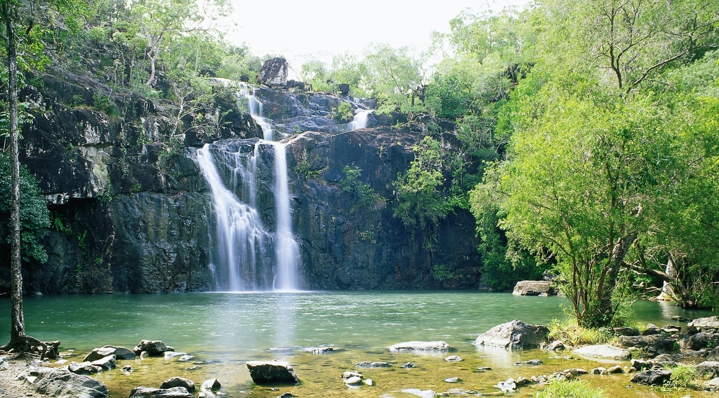100000 Cedar Creek Falls Mid