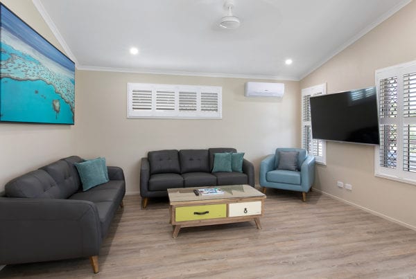 Premium Cottage Whitsunday Accommodation (1)