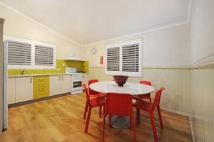 2 Bedroom Holiday Cottage Dining