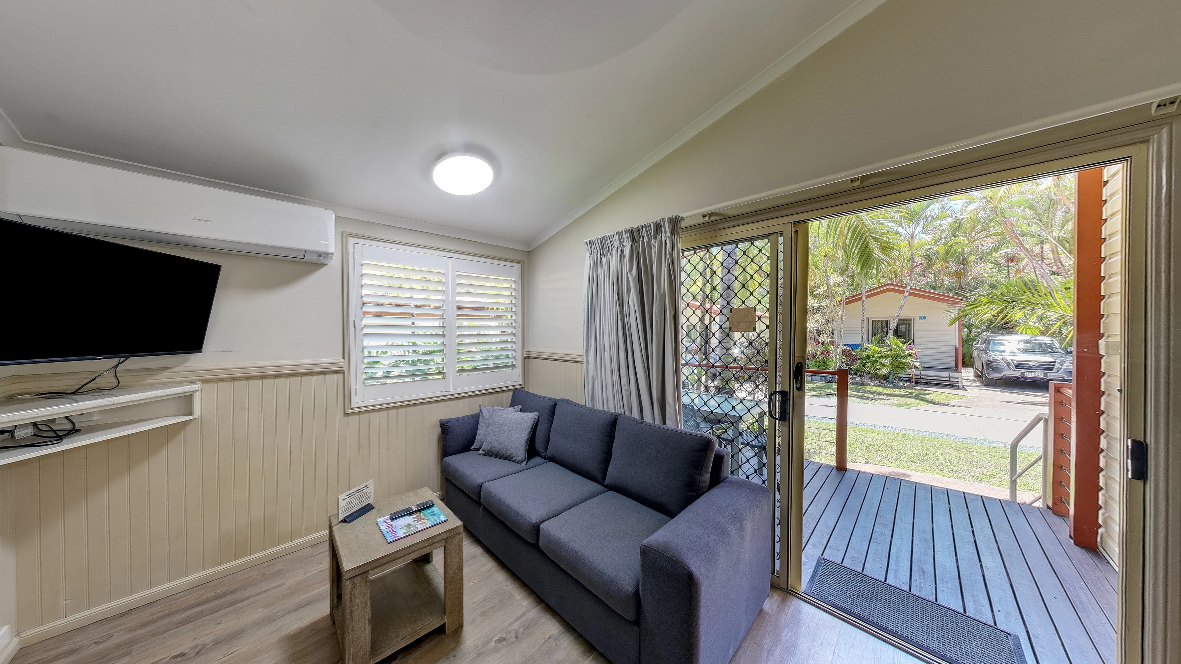 Holiday Cottage Lounge(1)